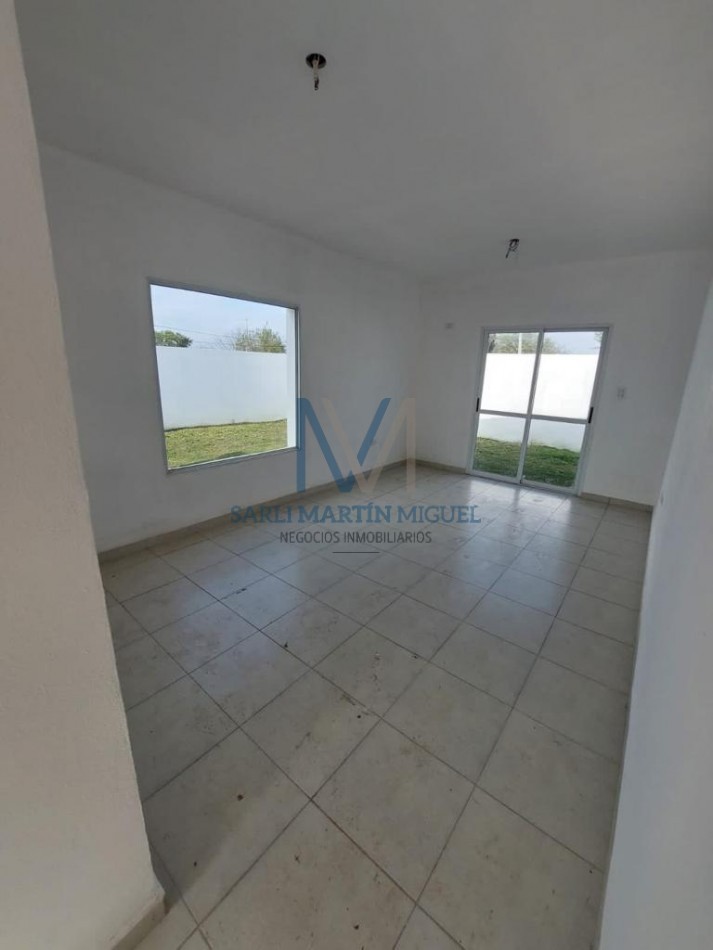  PRE-VENTA CASA EN COMPLEJO RESIDENCIAL - PARANA 