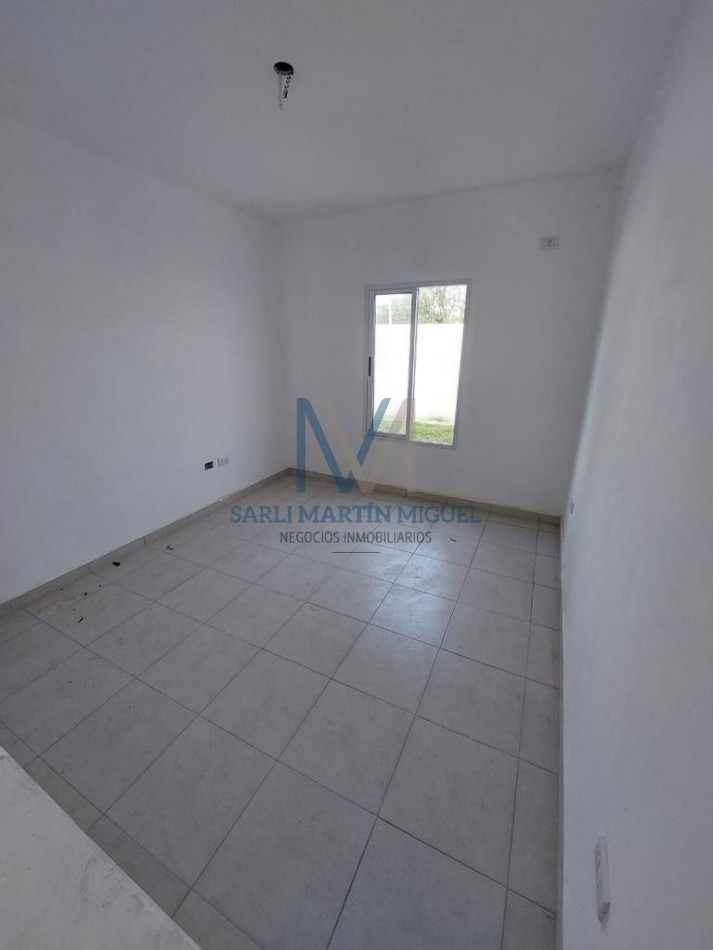  PRE-VENTA CASA EN COMPLEJO RESIDENCIAL - PARANA 